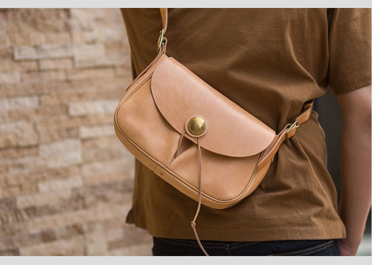 Handmade Vintage Men's Shoulder Crossbody Bag with Top-Layer Vegetable Tanned Leather