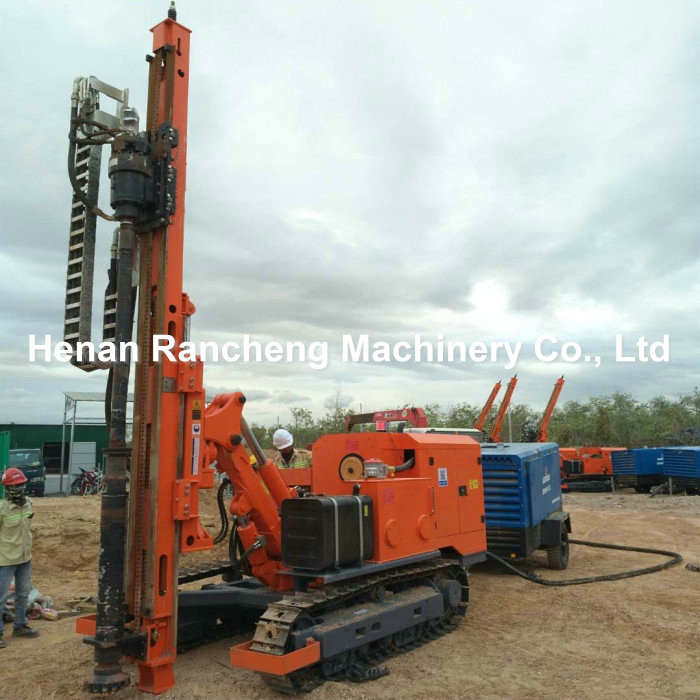 Hydraulic Solar Pile Driver 84KW Turbocharges Engine Pile Driving Machine
