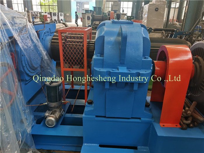 45KW 560x1000mm Xk450/560/610/660 Two Roll Open Mixing Mill Machine With Stock Blender High Efficiency
