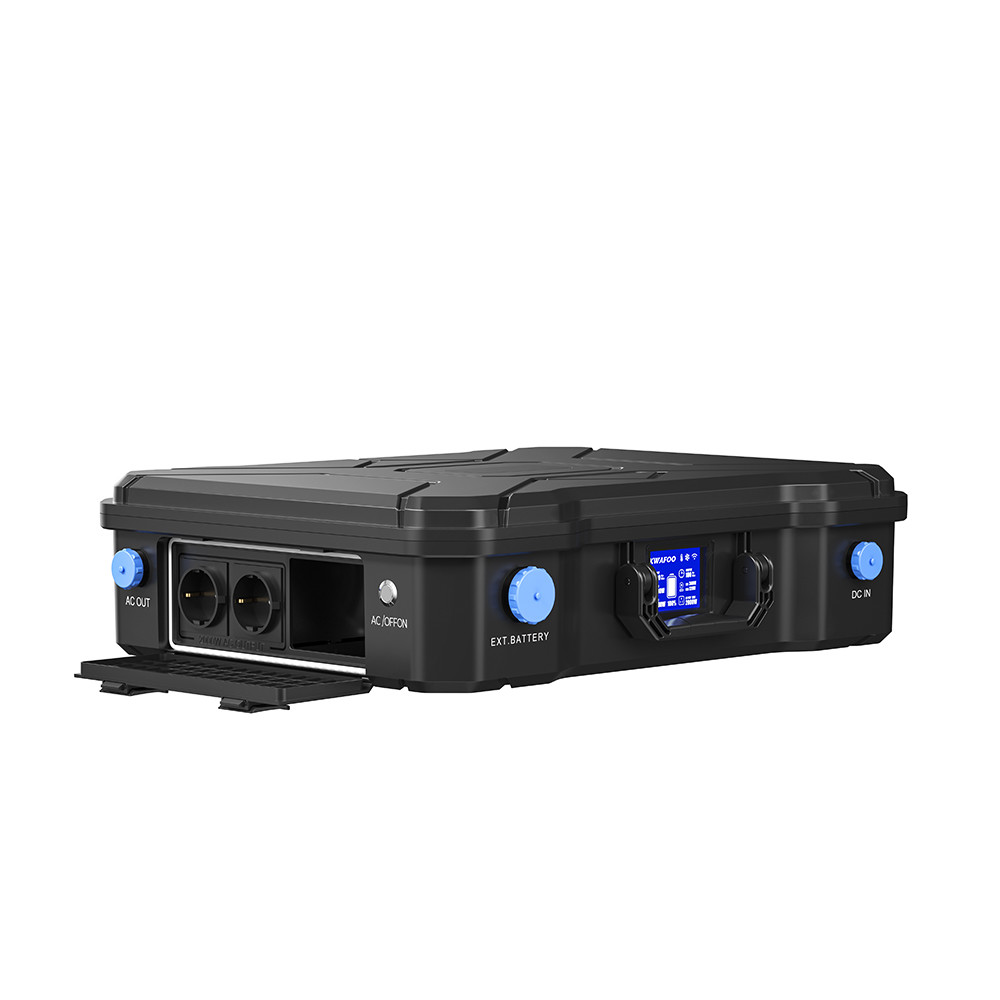 DC 15A 12V 2000W Portable Suitcase Solar Generator With Optional External Battery Pack
