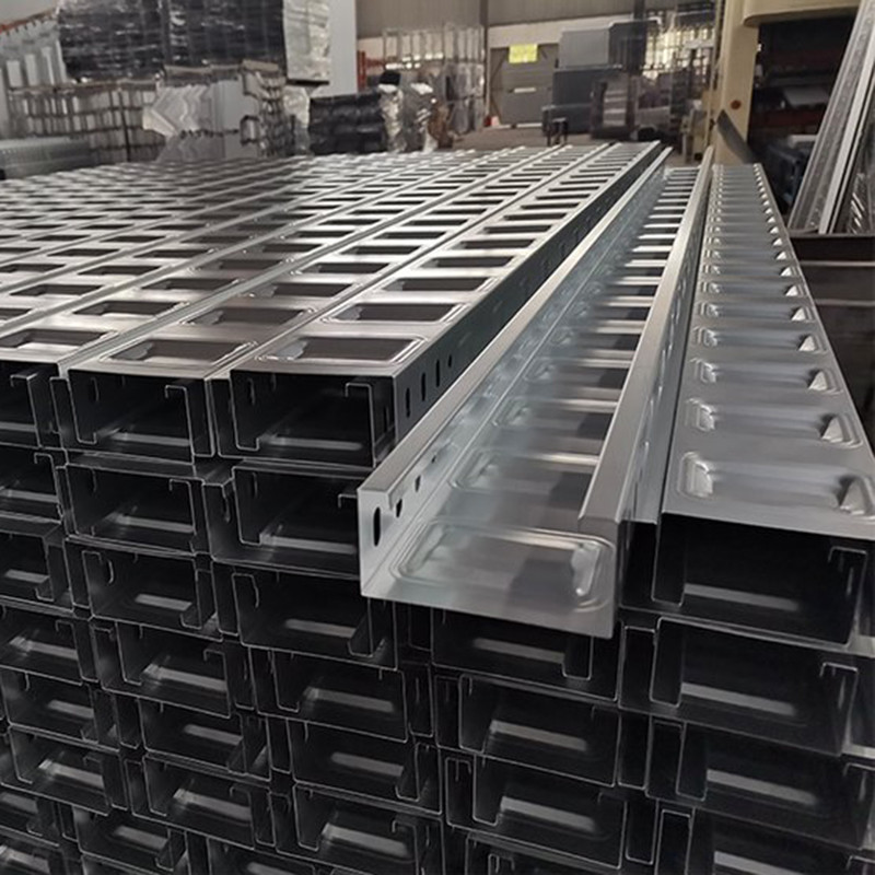 UV Resistant Molded Cable Tray 100mm Width 3m Length for Cable Organization