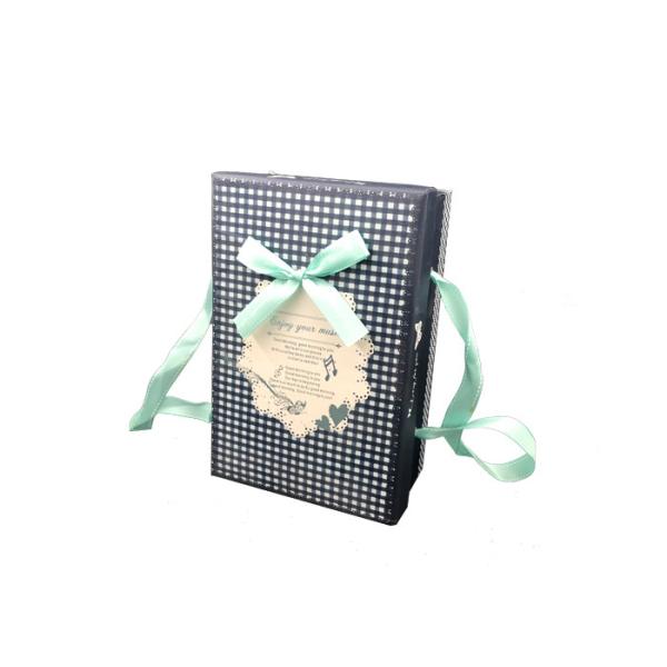 Creative Paper Gift Packaging Box , Small Cardboard Presentation Boxes