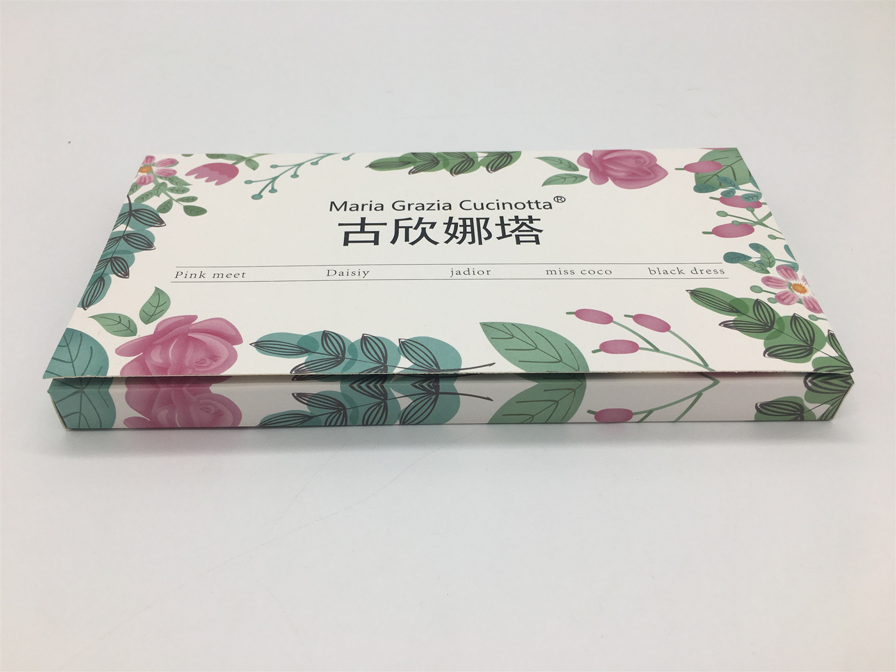 Folding Rectangle Perfume Packaging Boxes Colorful Cardboard For Cosmetics