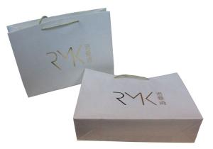 Wholesale Eco Friendly Paper Carrier Bags 180gsm For Advertising With Gold Foil Pressed from china suppliers