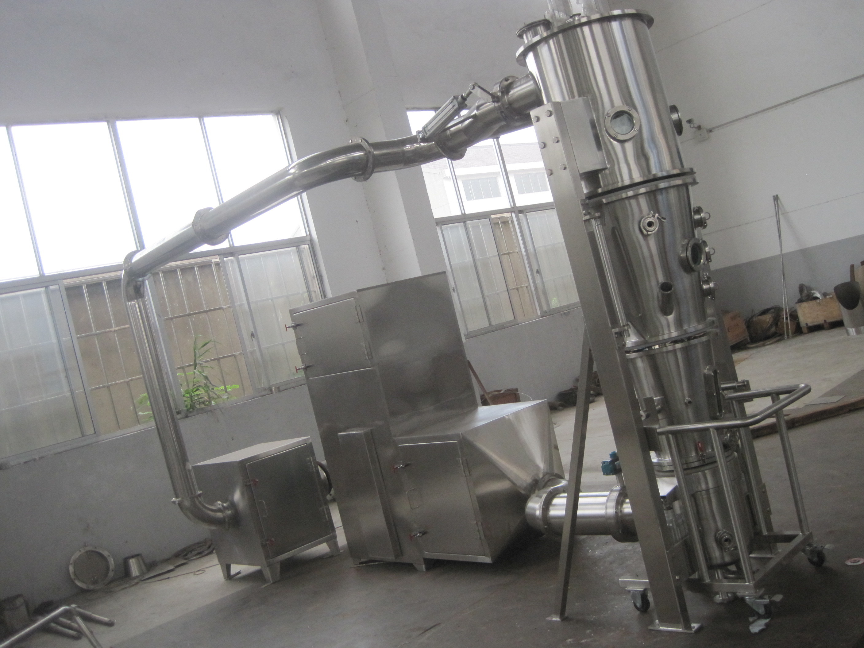 Particle Coating Multi -Functional Granulator Machine For Foodstuff Industry