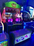 Crazy Ball Shooting Machine / Kids Indoor Gun Shooting Game Simulator