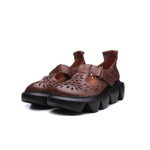 Wholesale S507 Manufacturer 2020 Retro Thick-Soled Women'S Sandals New Leather PU Foam Sole Velcro Women'S Shoes from china suppliers