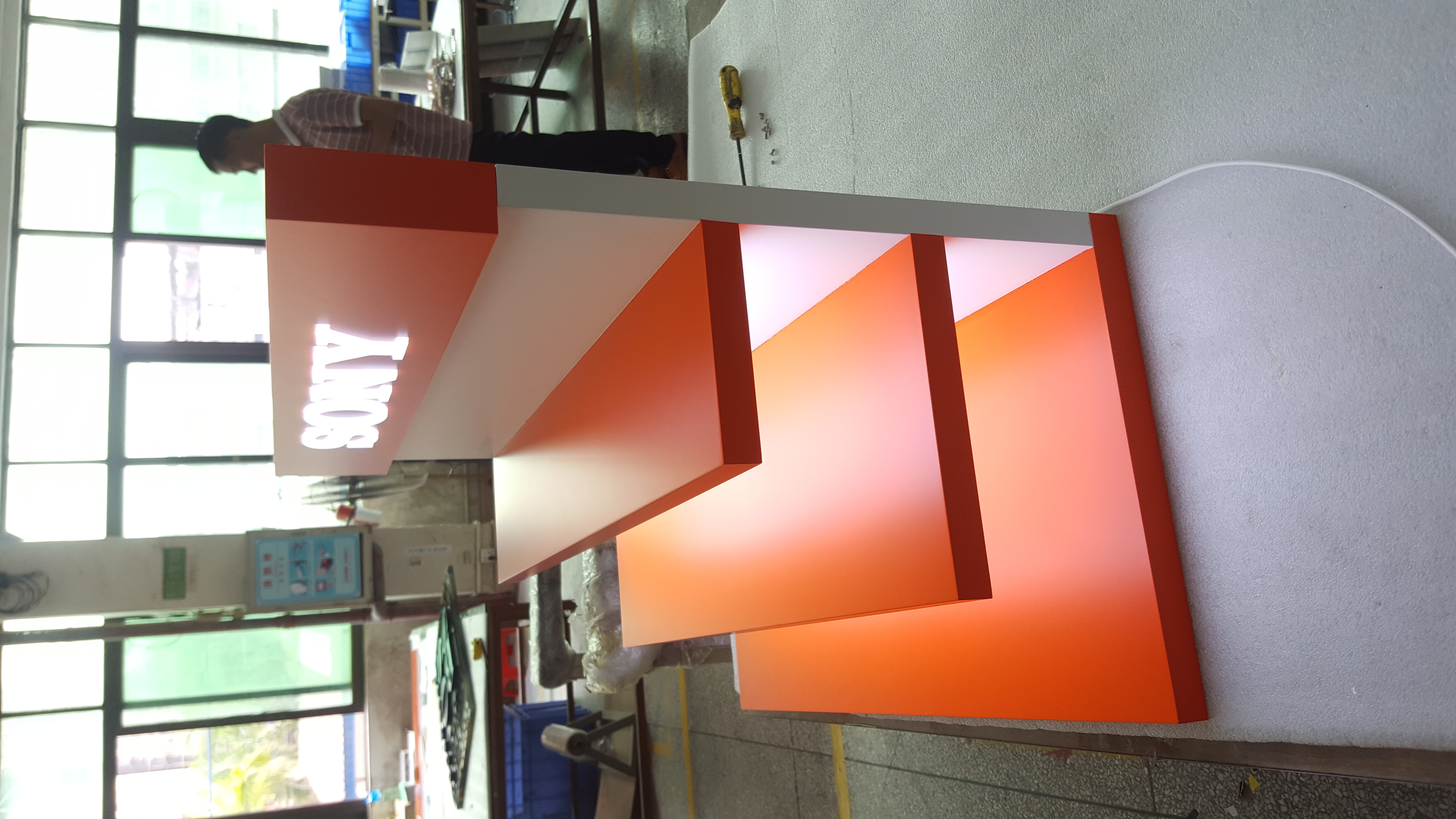 12mm Retail Store Window Display Props SUS / Aluminum Chromed