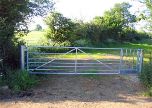Wholesale Galvanized 1.2mm Driveway Farm Gate Metal Agricultural With Hingle from china suppliers