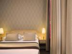 Abuja luxury hotel innerr furniture supplier of bedroom set with in wall