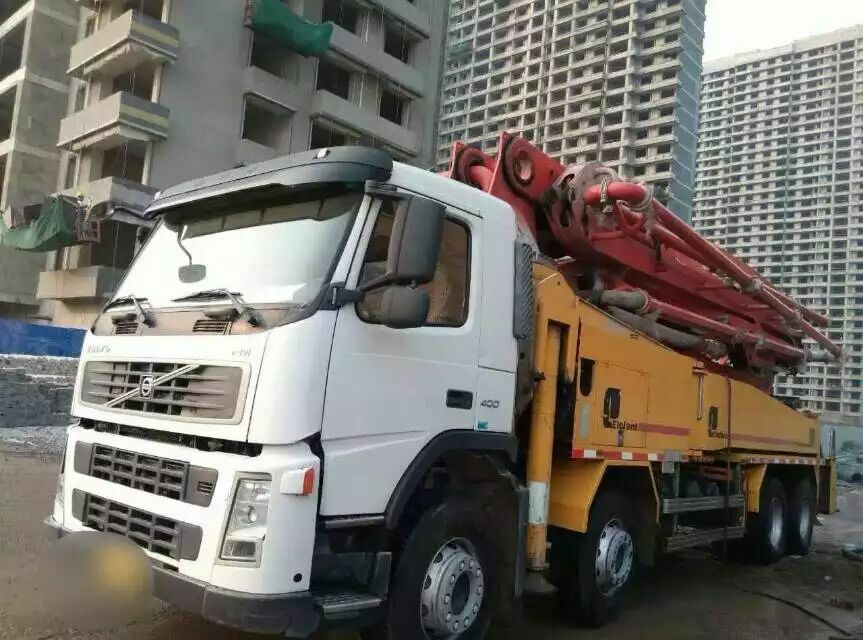 Used Heavy Equipment Putzmeister 46 Meter Concrete Pump Truck Mounted