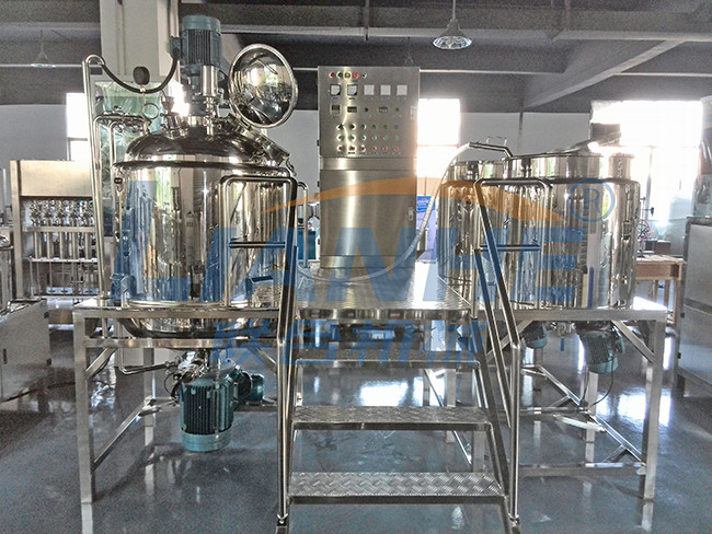 500L Fixed Type Vacuum Emulsifier Mixer SUS304 Frame For Cosmetic Cream