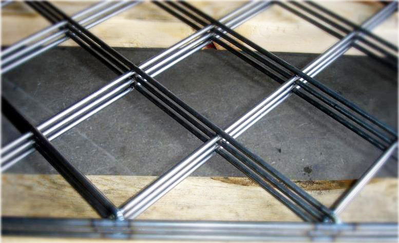 Welded Wire Mesh Panel Electro Galvanized Welded Mesh Fence 50 ft
