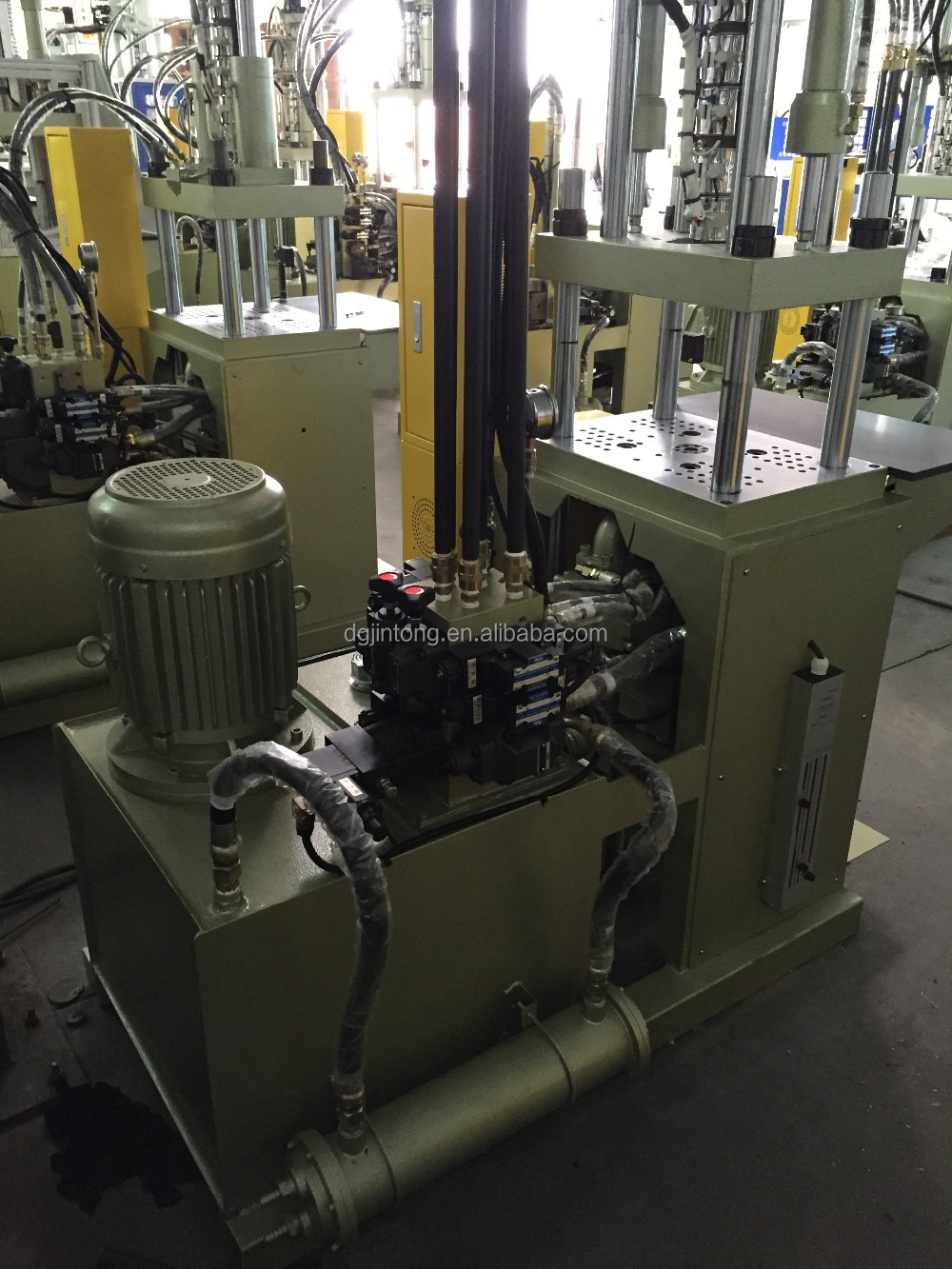 15T PVC Micro Vertical Plastic Moulding Machine For Small-Scale Production Needs