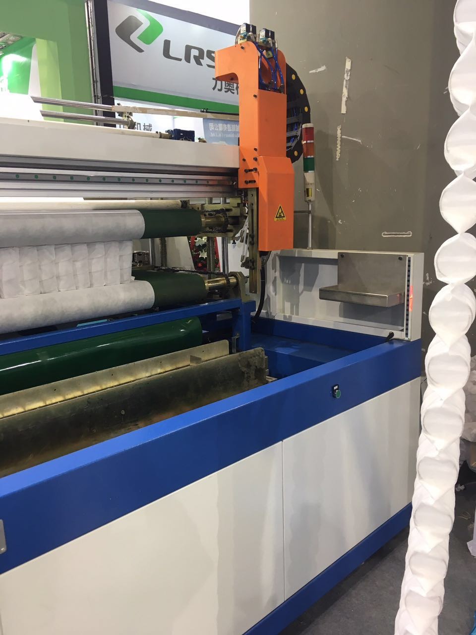 High Efficiency Viscose Machine , 7kw Automatic Mattress Spring Machine