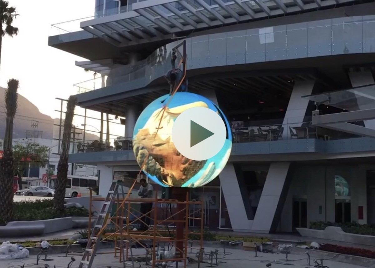 Waterproof Sphere Creative Led Display With 3840hz High Refresh Rate