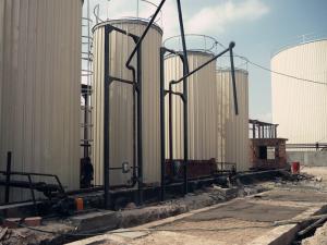 Wholesale Carbon Steel Asphalt Emulsion Storage Tanks Sturdy For Bitumen Tank Farm from china suppliers