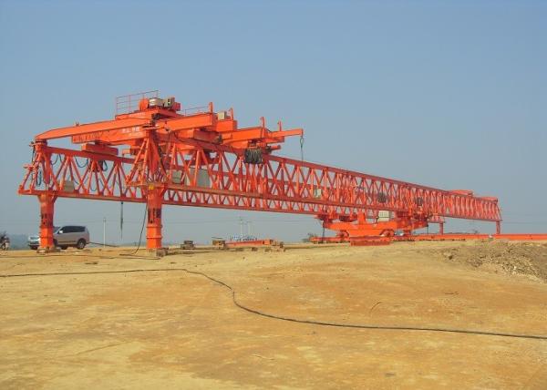 PVC Housing Overhead Crane Parts Ease Installation Multi Pole Bus Bar Conductor