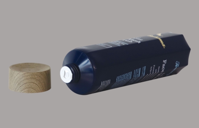 D50mm Custom Cosmetic Lotion Tubes Plastic Creased tube