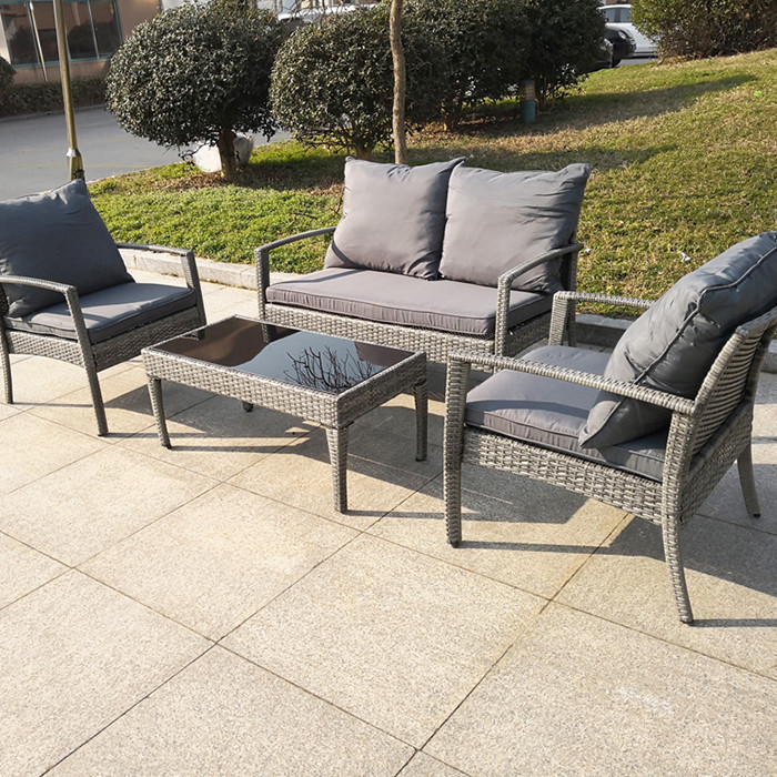 Top Selling In Uk /Usa Market 4 Pieces Rattan Handmade Outdoor Furniture Luxury Patio Garden Furniture Set