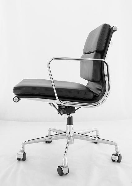 Classic Boss Executive Leather Office Chair Various Color Available SGS