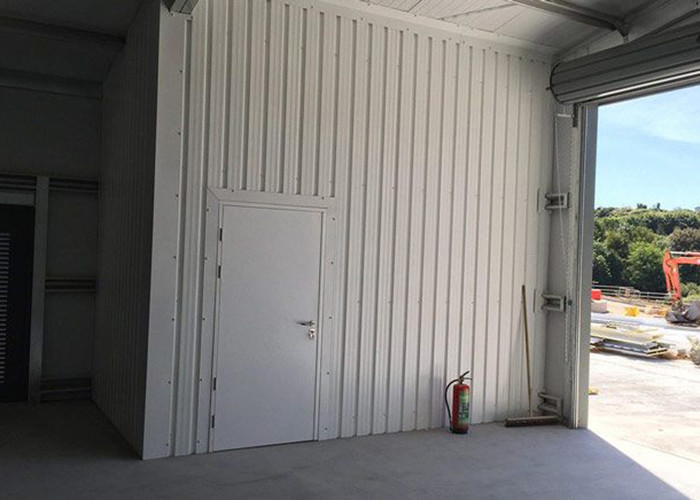 Prefab Steel Structure Warehouse Economical Design Construction Steel Building With Ventilation Panel