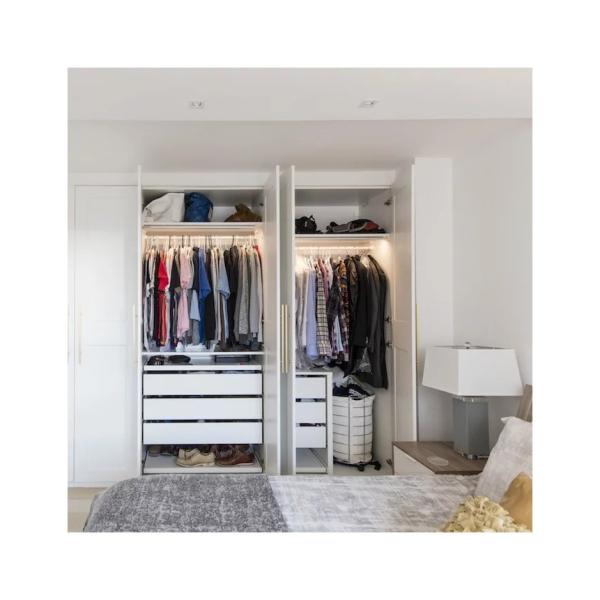 Home Furniture Contemporary Style Moisture Resistance Wooden Bedroom Closet