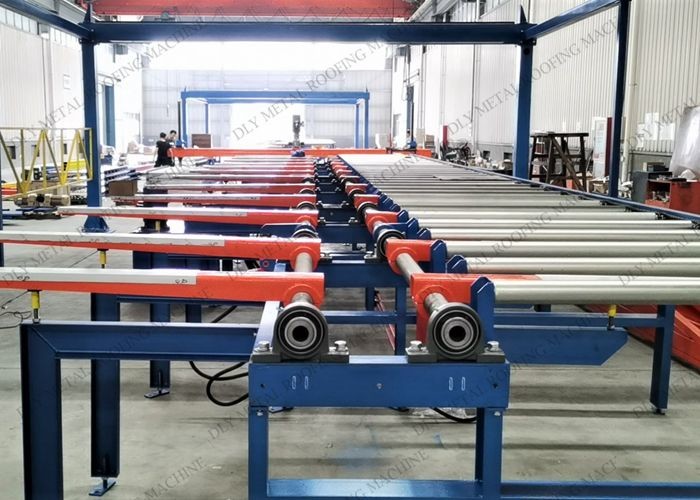 2000mm Metal Roofing Machine PU PIR Automatic Sandwich Panel Equipment