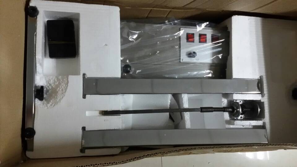 Continuous Band Vertical Sealing Machine For Liquid Detergent