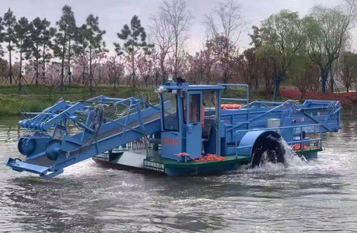 9 Cubic Capacity Eco Harvester For River Waterweed Reed Harvester
