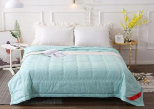 Wholesale SGS certificate Thin Summer 173x120 Fabric Quilted Quilt from china suppliers