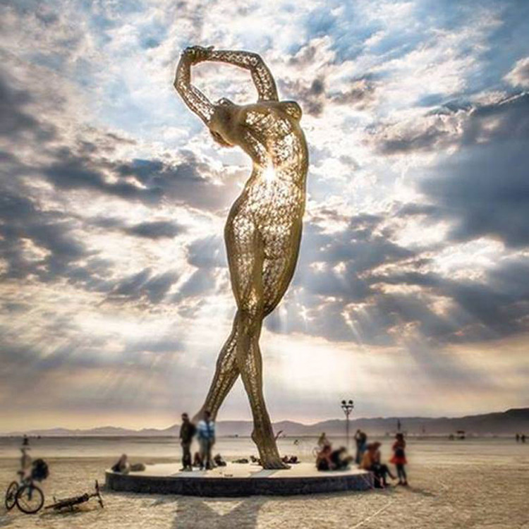 Hot Sale Landscape Outdoor Park Large Metal Abstract Art Decor Stainless Steel Wire Sculpture