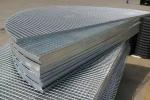 Customized Serrated Steel Grating Hot Dipped Galvanized Metal Bar Grating