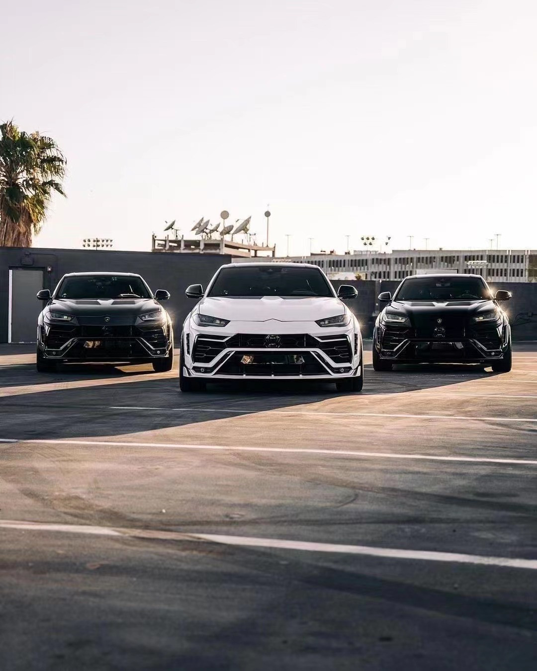 Auto Parts for Lamborghini Urus Body Kit Urus Upgrades 1016-style Front Scoop Diffuser Spoiler Widebody Kit