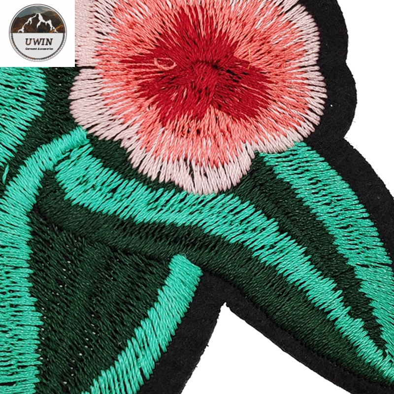 Popular Flamingo Iron On Patch , Embroidery Pink Flamingo Patches Customized Size