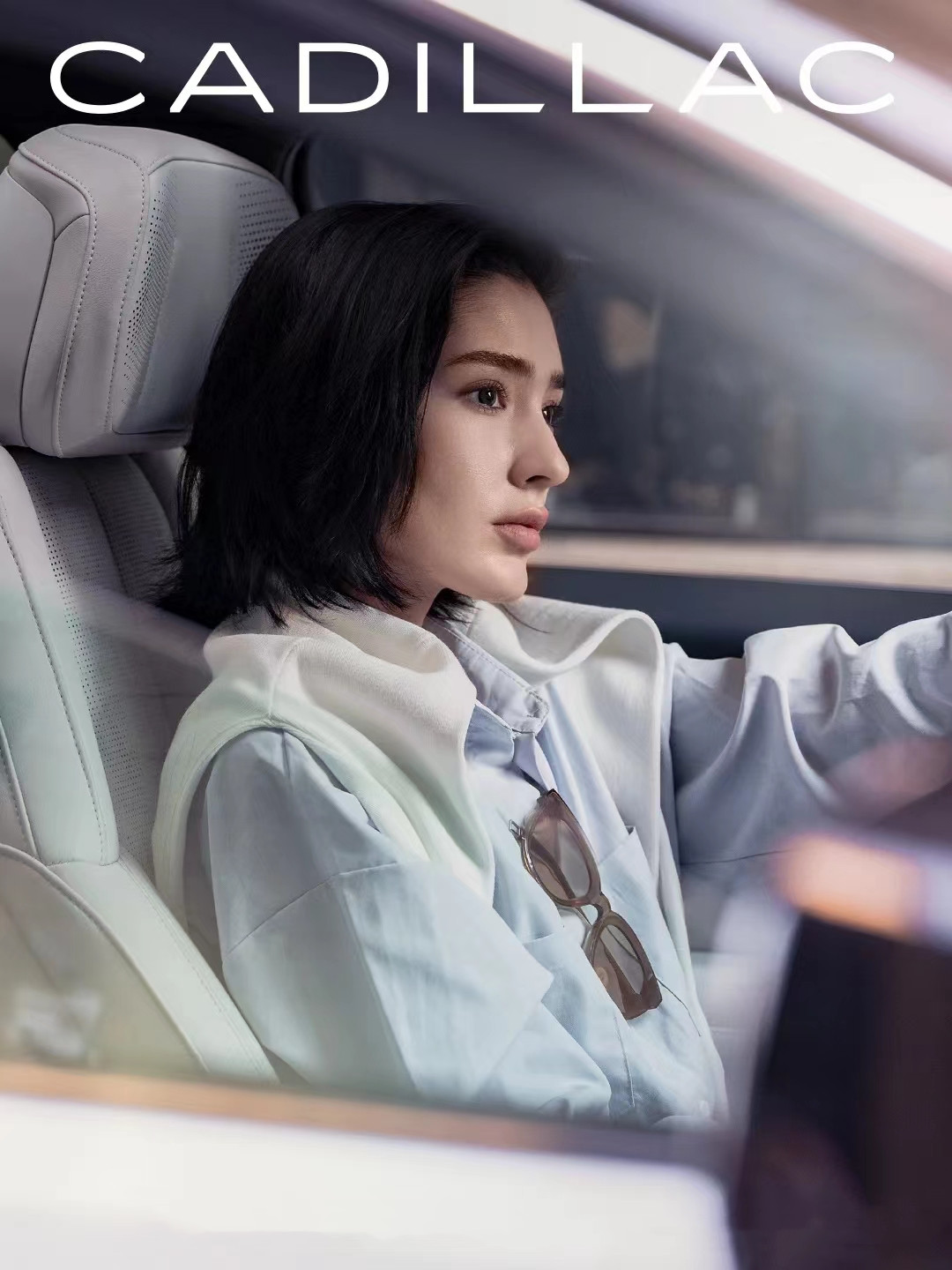 LYRIQ Ca-dillac Electric Super Car 653km Endurance 0.67h Fast Charging Open Sunroof Luxury and Performance Combined