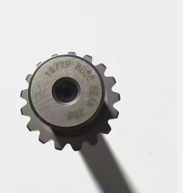 Shacman Truck Gearbox Parts Main Shaft FAST Transmission Gear Spindle 18729 Second Shaft