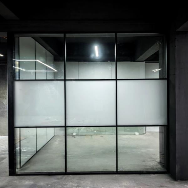 60mm Aluminum Framed Glass Partition Wall with Grid Design for Offices