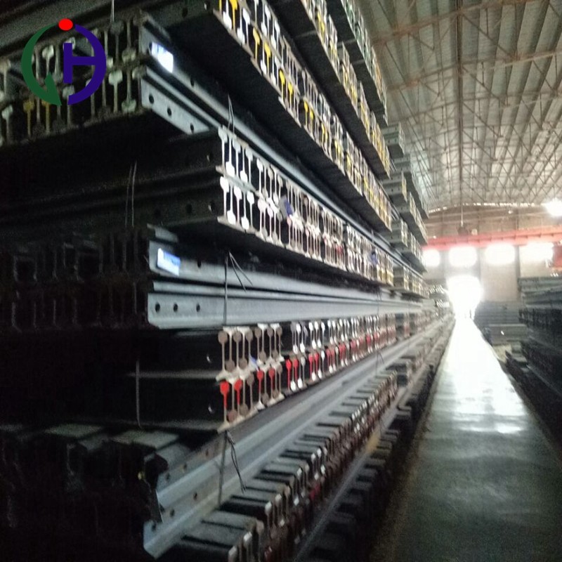 Silver Color Railroad Steel Rail 8 9 10m Length Used In Temporary Transport Line