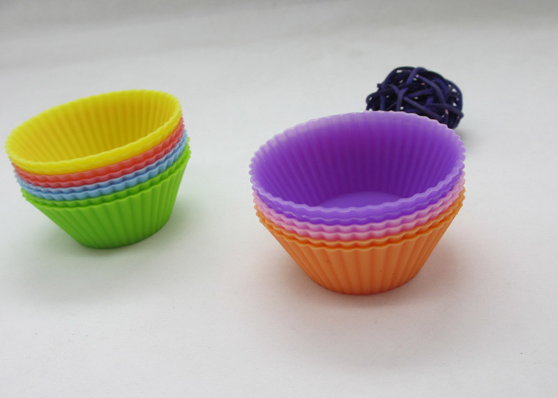 Cute Kitchen Household Items 5cm Round Silicone Cake Moulds Baking Tool
