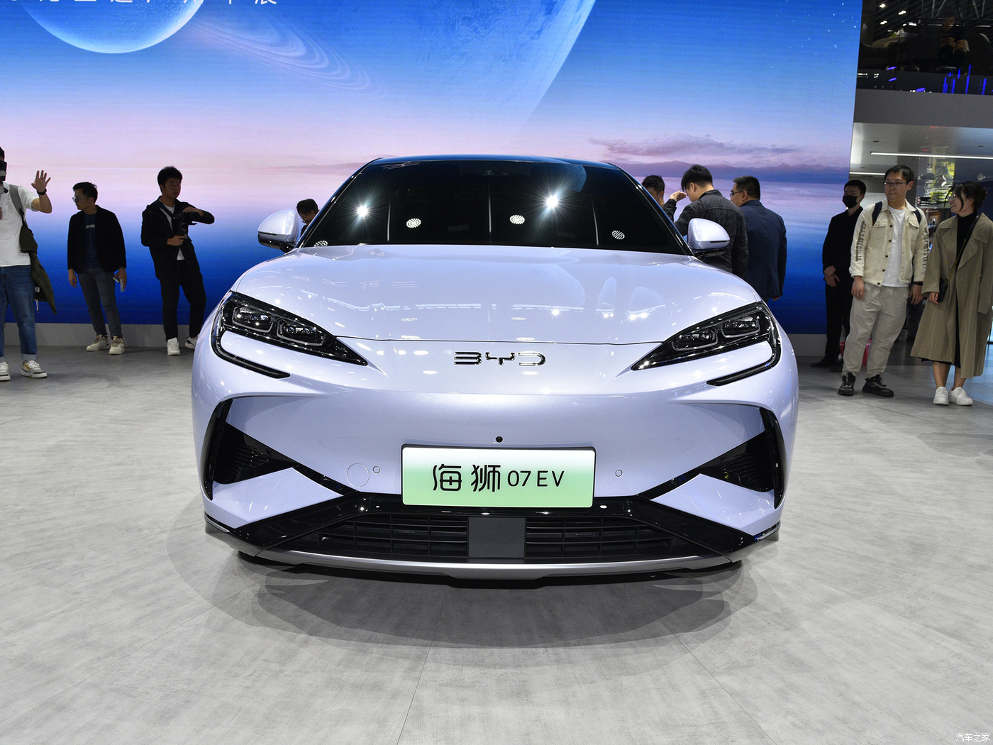 2024 BYD Sealion 07 EV Pre-Sale 650 KM Range 0.5h Fast Charging Basic Edition Energy SUV with Lithium Phosphate Battery