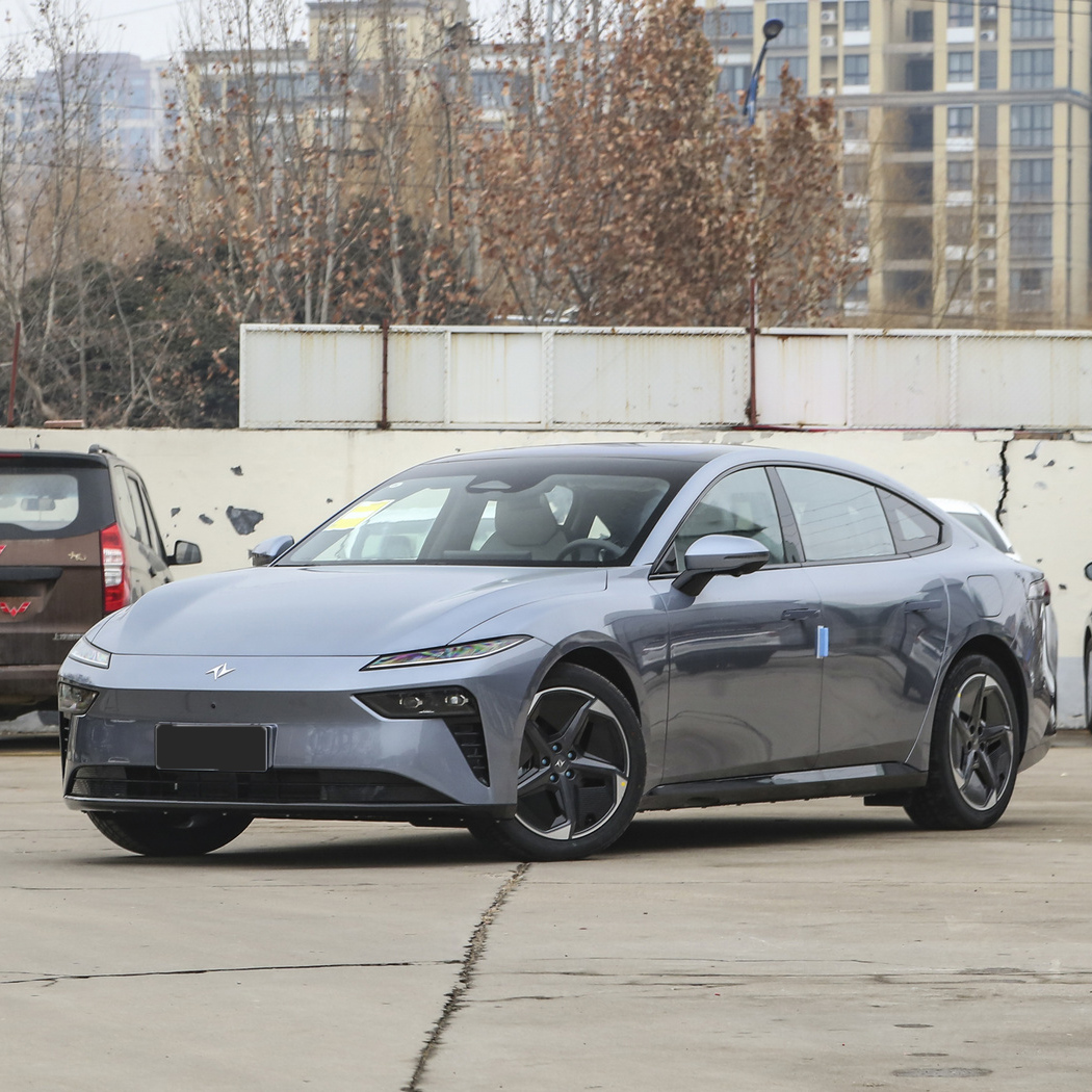 Endurance Fashionable Appearance Dongfeng Yipai 007 Hatchback Sports Car 0.43h Charging Time 165km/h Max Speed