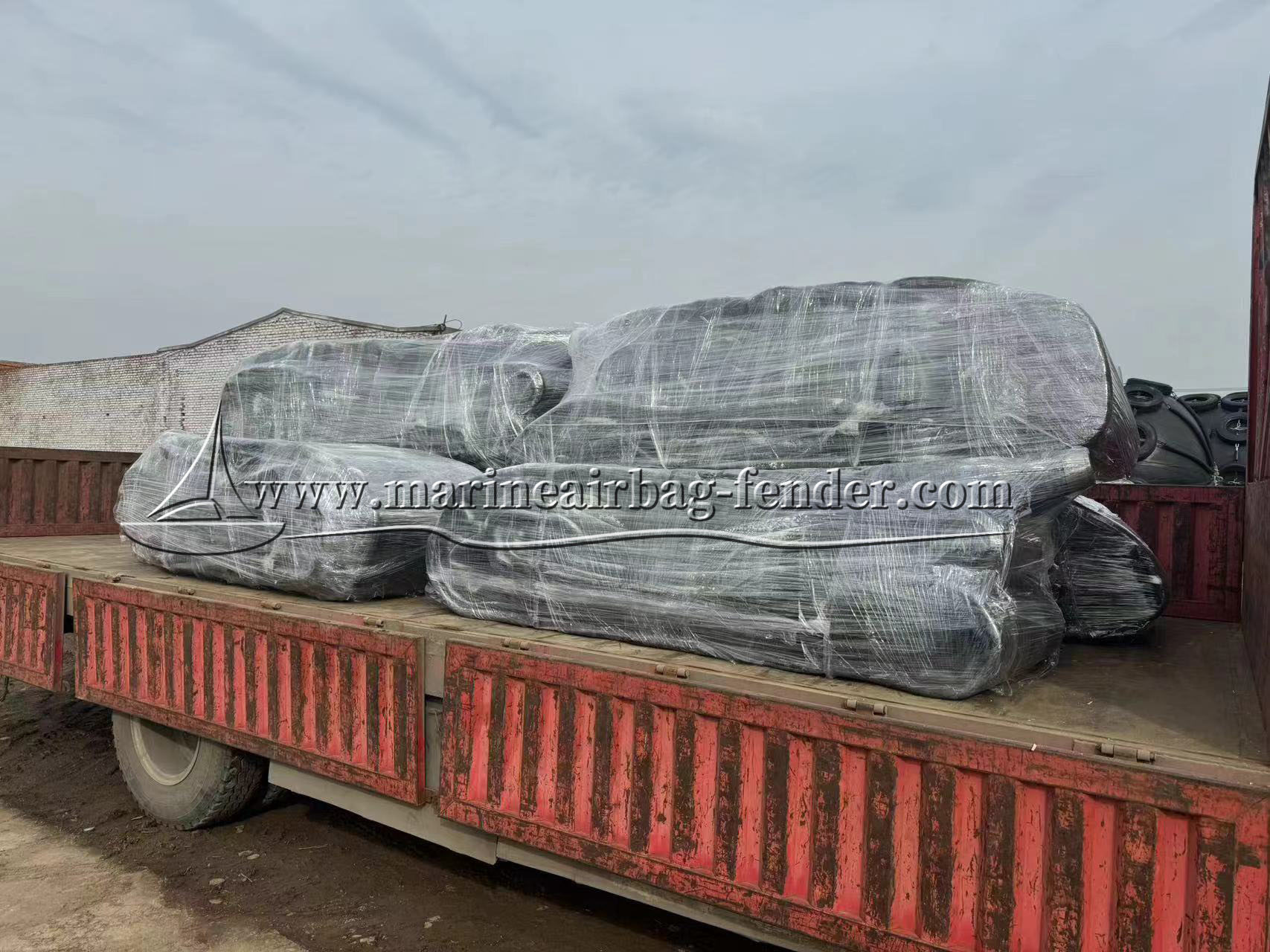 Premium Marine Rubber Ship Launching Airbag
