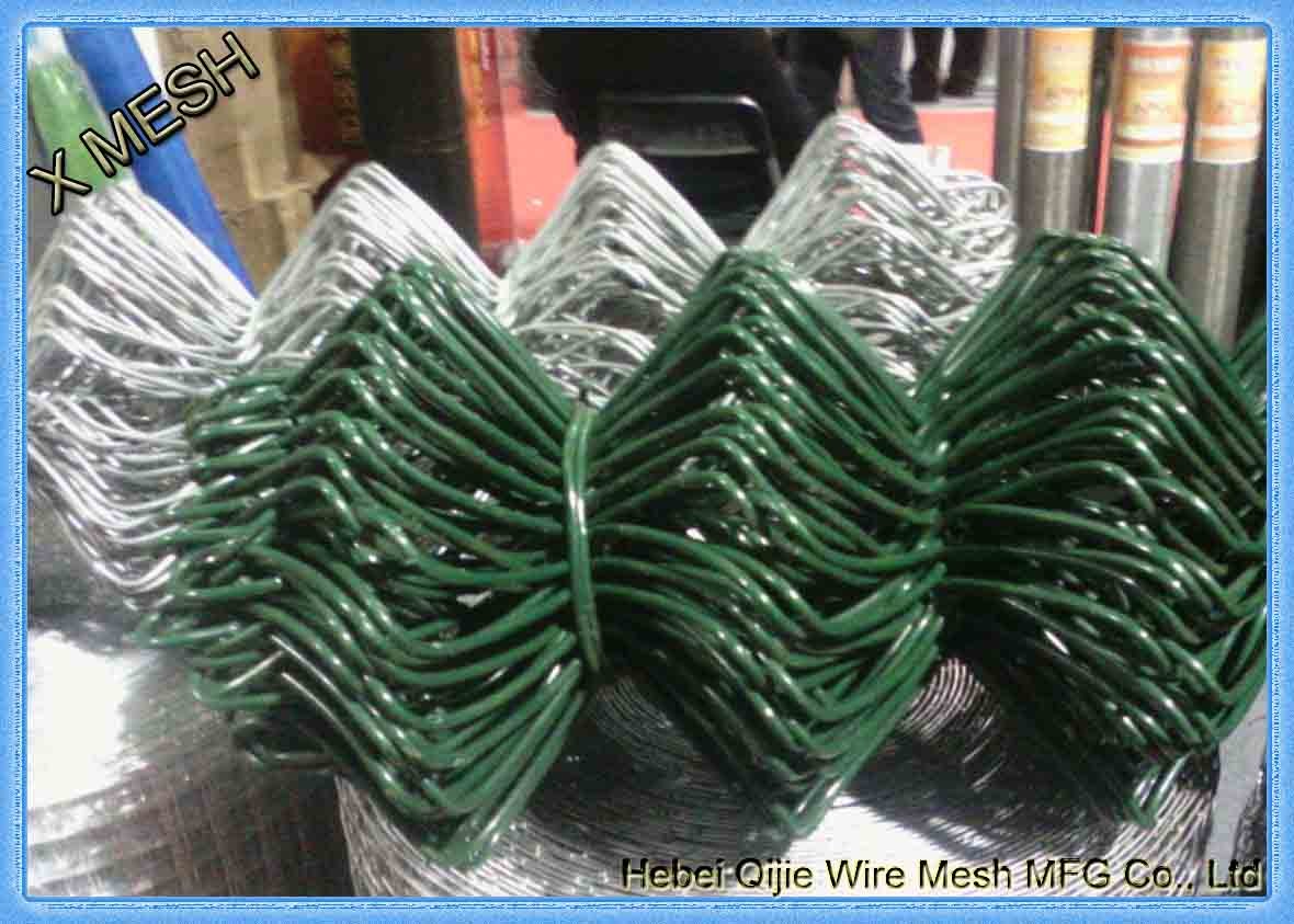 Green PVC Coated Chain Link Fence-CLF001