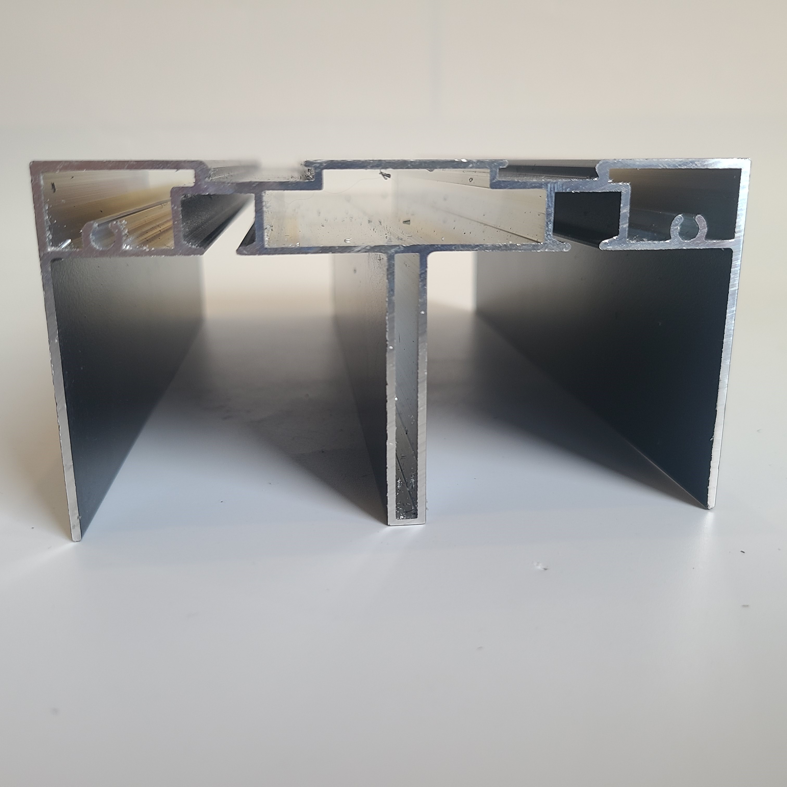 1m Length Aluminium Window Extrusions With Termal Strip Custom