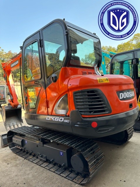 Doosan Mini Excavator Used Doosan DX60 6Ton Small Excavator With Heavy Load And Solid Machine