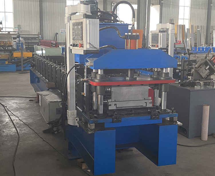 standing seam rolling forming machine