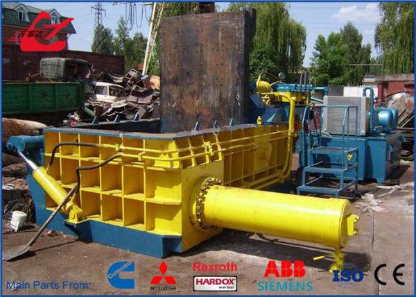Popular Stainless Steel Scrap Metal Baler , Turn - Out Stype Baling Press