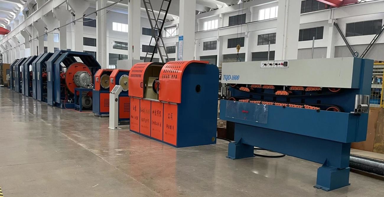 1600 Bow Type Cable Laying Up Machine Type Of Machinery Power Cables