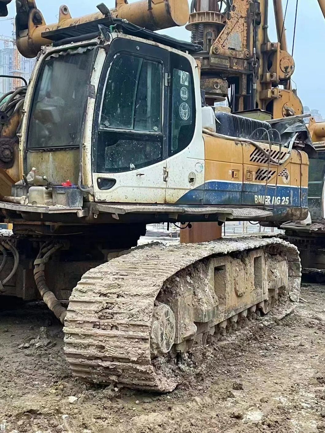 Good Original Condition 2010 and 2011 Bau Er Bg25 Drill Rig Piling Driving, Auger Driver, Continuous Flight Augering, Rotary Drilling Rig Factory Directly Sell